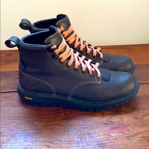 Danner women’s logger 917 GTX charcoal size 7